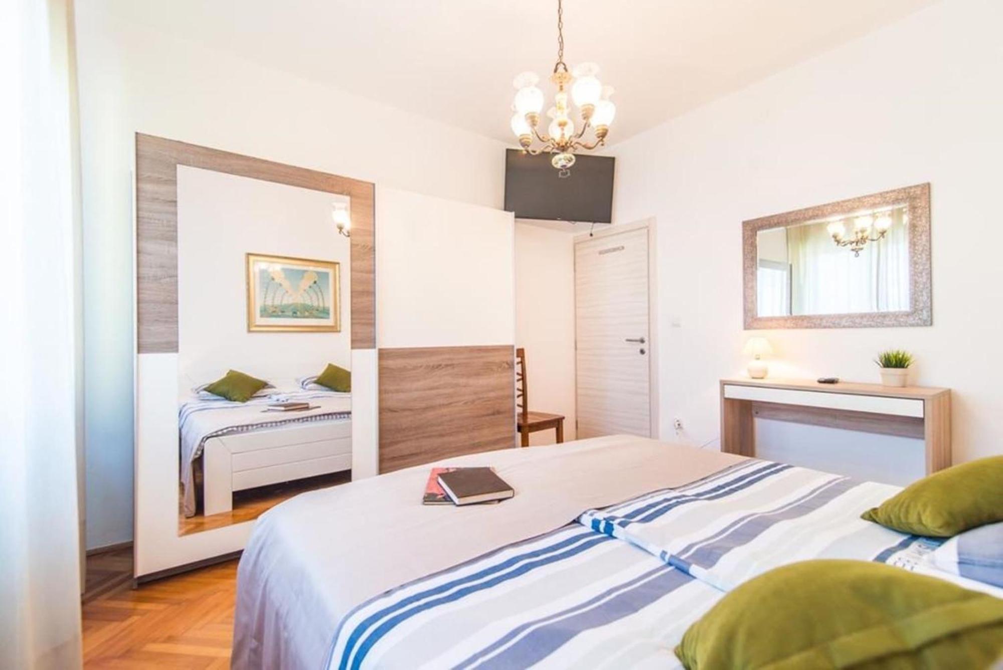 Villa Amalija - Apartment Amy Medulin Zewnętrze zdjęcie