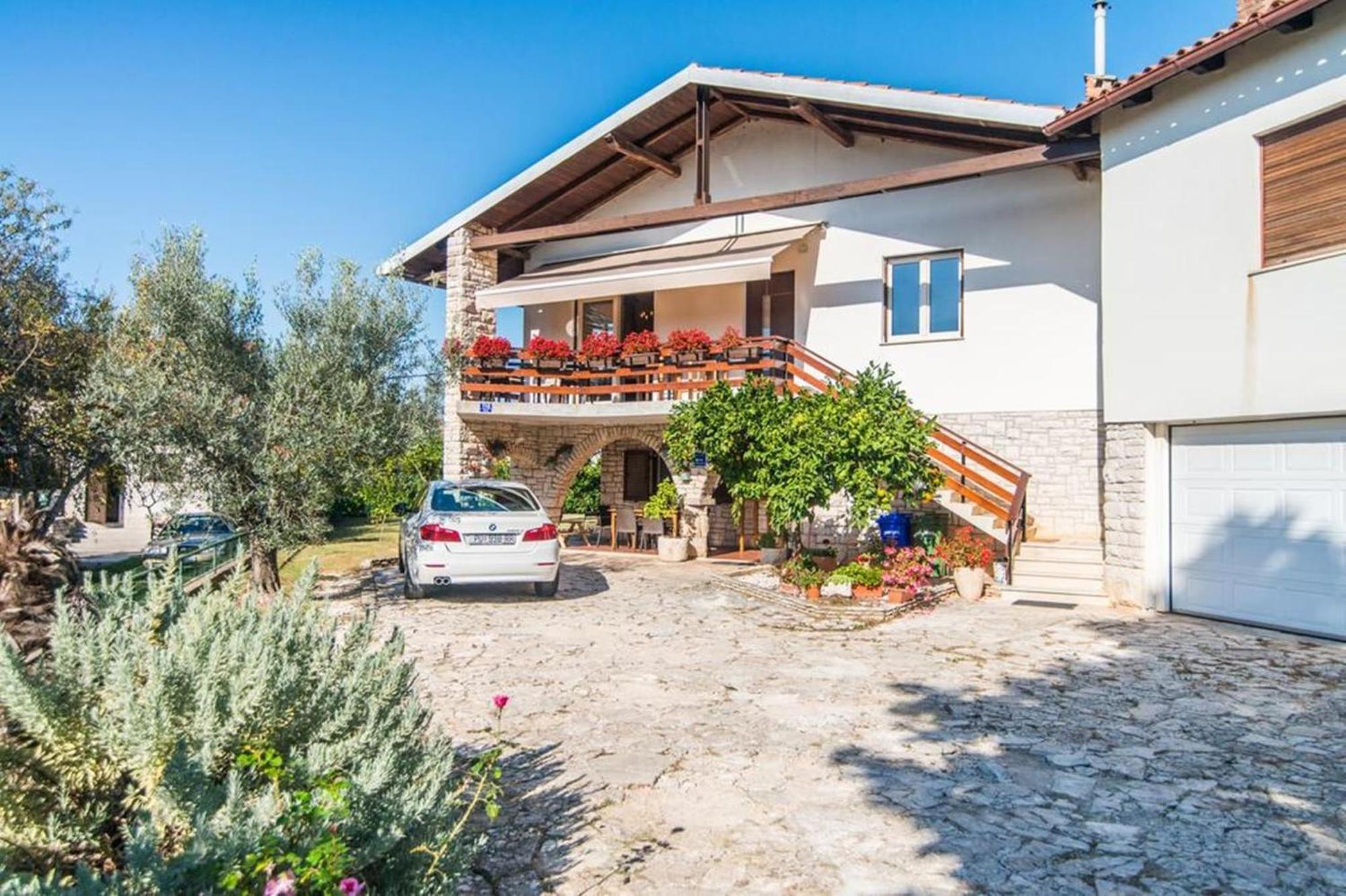 Villa Amalija - Apartment Amy Medulin Zewnętrze zdjęcie